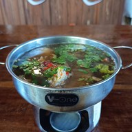 เมนูของร้าน ก๋วยเตี๋ยว บ้านเฌอ By รวงข้าว