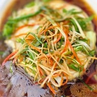 ภัตตาคาร เกาะลอย