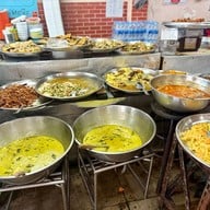 เมนูของร้าน ข้าวแกงป๋าทวี ศิริราช