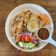 Sensha Cafe & Eatery Halal