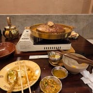 หนึ่งในใจ สุกี้คั่วโบราณ & หมูกระทะ ศาลายา