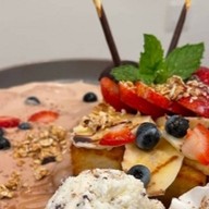 Crispy Toast & Milk ปังไส้เยิ้ม ทาวน์อินทาวน์