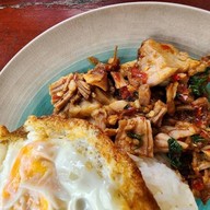 ร้านข้าวขาหมูคุณแม่ เกาะยอ