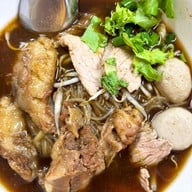 ก๋วยเตี๋ยวเนื้อบิ๊กสุราชวัตร Bigsu beef noodle 陈牛肉面-曼谷 เขตราชวัตร