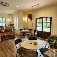 บรรยากาศ ผลิ : phli cafe x khaosoi -
