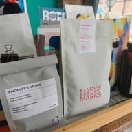 BECX kaffee Coffee and Bread neighbors and friend