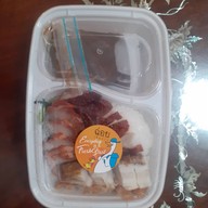 เมนูของร้าน ฉ่อยเป็ดย่าง ซัสโก้ สแควร์ ปิ่นเกล้า