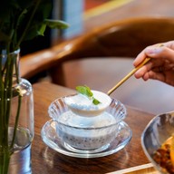 เมนูของร้าน ปูนแดงแกงร้อน Thai Cuisine สาทร