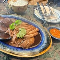 Rongsi Pochana (โรงสีโภชนา) เซ็นทรัล เวสต์วิลล์