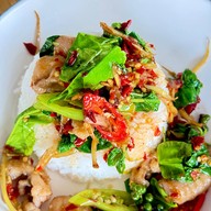 บ้านขาว อร่อยซอย 6