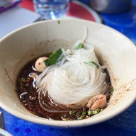 ก๋วยเตี๋ยวเรือ ป.ประทีป ซอยรัชดาภิเษก 32