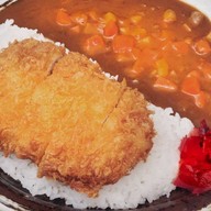 Hunter curry Chapter Market @Sukhumvit 26