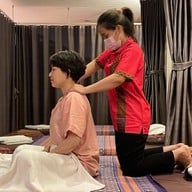 ร้านนวดสะบายดี Massage & Nails
