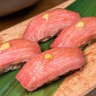 MAGURO Sushi เอสพลานาด รัชดาภิเษก
