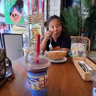 Patcharee Bakery เกาะพีพี