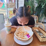 Patcharee Bakery เกาะพีพี