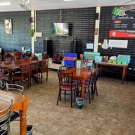 บรรยากาศ ร้านบ้านเฝอ