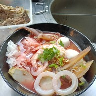 ก๋วยเตี๋ยว โฮเด้ง ซีเจ มอร์ สาขาเขาขยาย