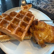 TON TON - Coffee, Eggs & Baked Goods