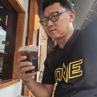 ดีเอ็มจี คอฟฟี่ คาเฟ่ (DMG coffee&cafe)