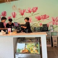 Jungle De Woof Cafe