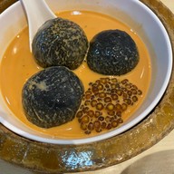 Sweet Circle บัวลอยงาดำ 30 ปี ปทุมวัน