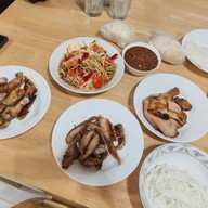 เมนูของร้าน ร้านส้มตำยายอ๋อย ลาดพร้าว 58/1 ,60