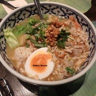 เมนูของร้าน รสนิยม centralworld