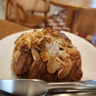 Hiean khaoyai เฮียนเขาใหญ่