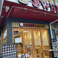 Sweet Circle บัวลอยงาดำ 30 ปี ปทุมวัน