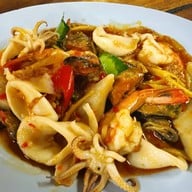 ครัวเม็ดทราย ชายหาดชะอำ