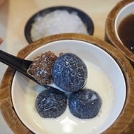 Sweet Circle บัวลอยงาดำ 30 ปี ปทุมวัน