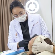 บรรยากาศ MHORJIK Clinic
