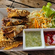 เมนูของร้าน ครัวปลาเถื่อน ศุขประยูร12