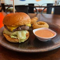 OX BURGER สาทร 11