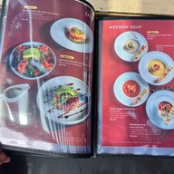 Twinkle pool bar @ Cape Dara