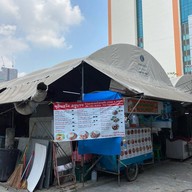 ร้านอาหารครัวตามสั่ง Zone&Zoom Thai food restaurant