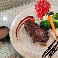 เมนูของร้าน กิ๋นห๋อมต๋อมม่วน