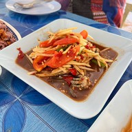 เมนูของร้าน ส้มตำชนะจน (ส้มตำพี่นก)