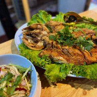 เมนูของร้าน ครัวทอง สกลนคร