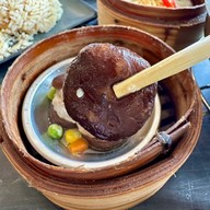 เมนูของร้าน โกปี๊ หลังโรงไม้