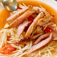 เมนูของร้าน ริมรั้วอีสาน(ซาชิมิทะเลไทยอีสานอิซากายะ)