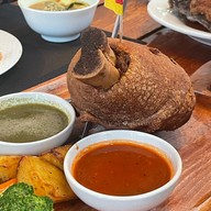 Architeuthis  cafe (อาร์คีทิวธีสคาเฟ่) cafe