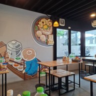 ก๋วยเตี๋ยวเรืออยุธยาเจ๊จุ๋ม พระยาสุเรนทร์