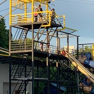 เฌอ-บุรี โฮมสเตย์