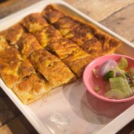 Chill for you Roti&Tea, Halal food ราม24/4