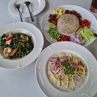 Lalinna Cafe&restaurant