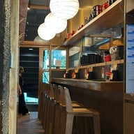 โอฮาชิ ข้าวหน้าหมูย่างถ่าน อารีย์