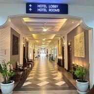 สปริงฟิลด์ วิลเลจ กอล์ฟ แอนด์ สปา