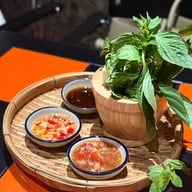 จ้ำเข่า อารีย์ อารีย์